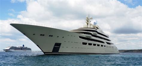 Russian Oligarch Alisher Usmanov S Superyacht Seized In Germany