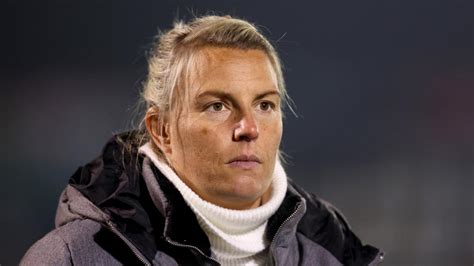 Former Perth Glory Captain Coach Tanya Oxtoby Joins Matildas Superstar