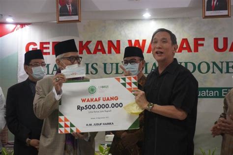 Mui Luncurkan Gerakan Wakaf Uang Republika Online