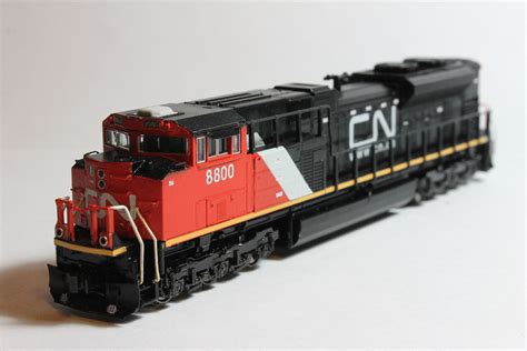 N scale CN SD70M-2 8800 | TrainBoard.com - The Internet's Original