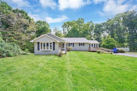 Tolland, CT Real Estate - Tolland Homes for Sale | realtor.com®