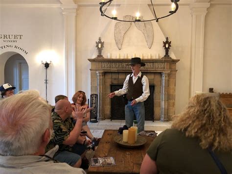 Santa Fe Walking Tours You Shouldn't Miss: Culture, Ghouls and Food