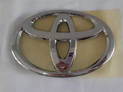 Logo Toyota Para Compuerta Trasera Corolla En Venta En