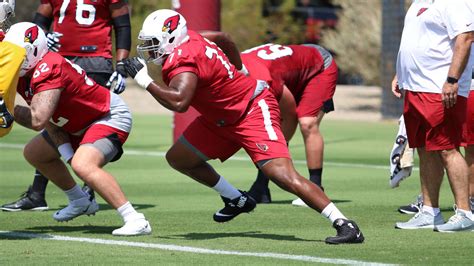 With Marcus Gilbert Hurting, Cardinals Prepare OL Depth