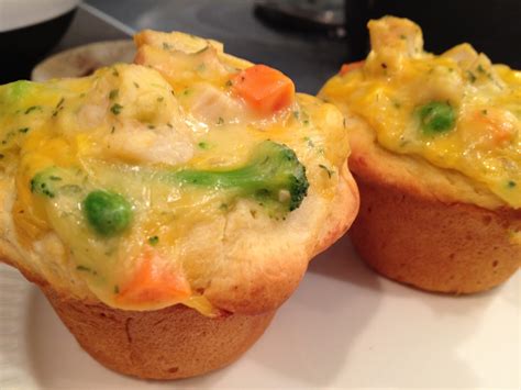 Cheesy Chicken Pot Pie Muffins | Recipe Chicken Pot Pie