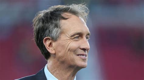 What's wrong with Cris Collinsworth? NBC broadcaster explains hoarse ...