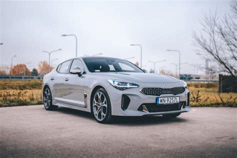 Why The Kia Stinger is an Underrated Car