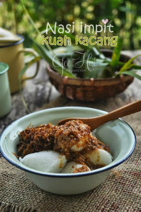 Geehut Nasi Impit Kuah Kacang