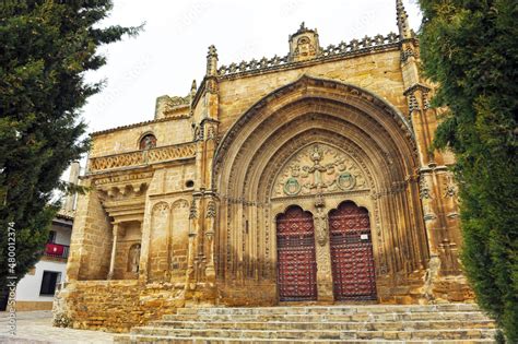 Iglesia De San Pablo En Beda Ciudad Renacentista De La Provincia De