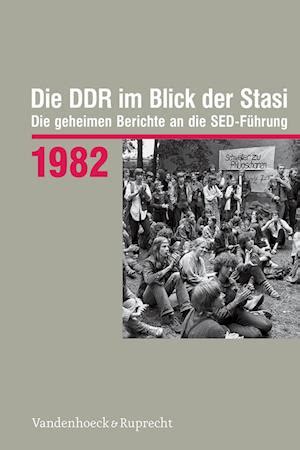 Få DDR im Blick der Stasi 1982 af som Hardback bog på tysk