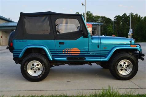 1991 Jeep Wrangler Islander Restored New Paint New Engine New