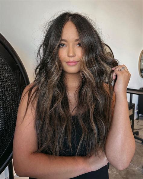 Espresso Brunette Hair Ideas To Rock On Warm Sunny Days