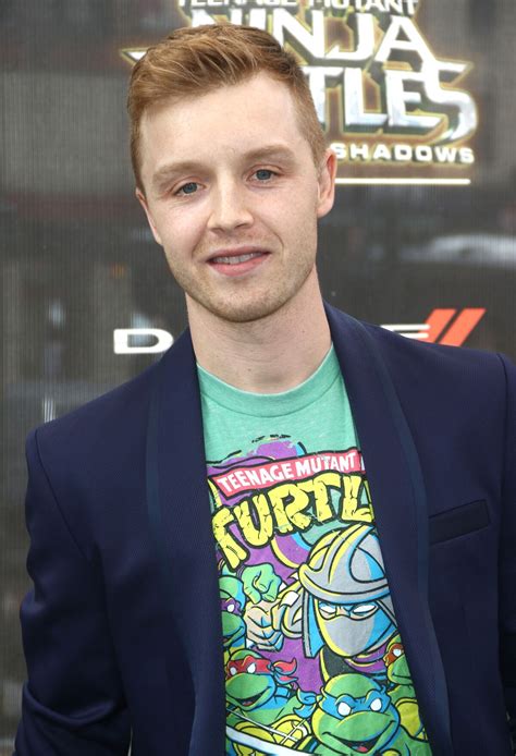 Photo Noel Fisher à La Première De Teenage Mutant Ninja Turtles Out