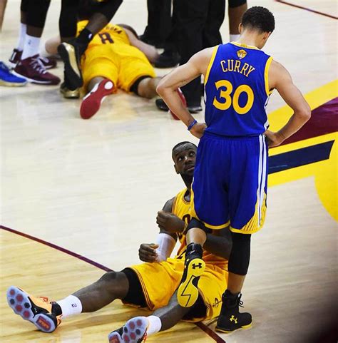 LeBron James vs. Stephen Curry - Sports Illustrated