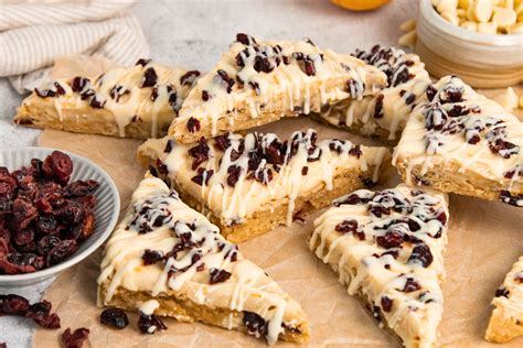 Copycat Starbucks Cranberry Bliss Bars Everyday Dishes