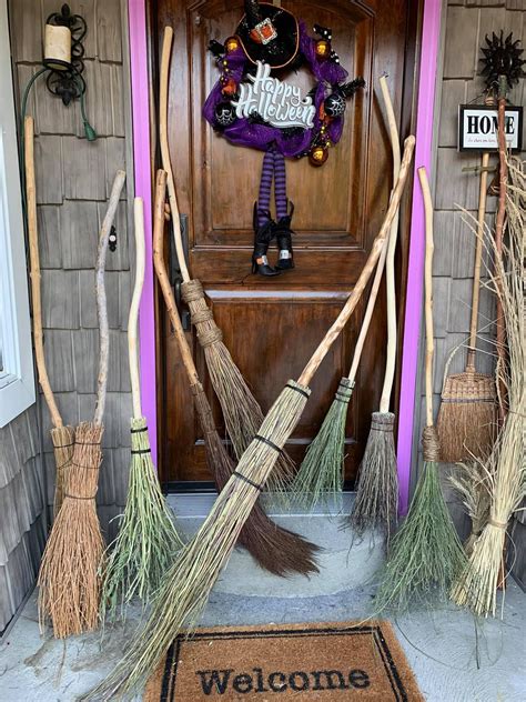 Diy Witches Broom Create Your Own Halloween Decor