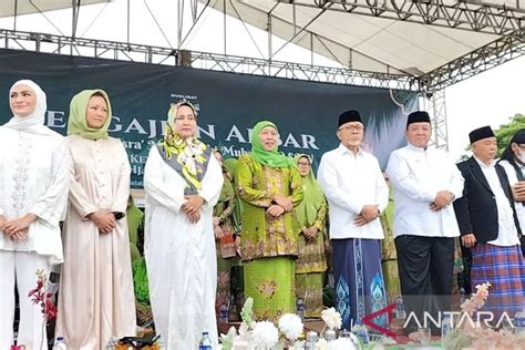 Ketum Pp Muslimat Nu Hadiri Pengajian Akbar Di Lampung Selatan Antara