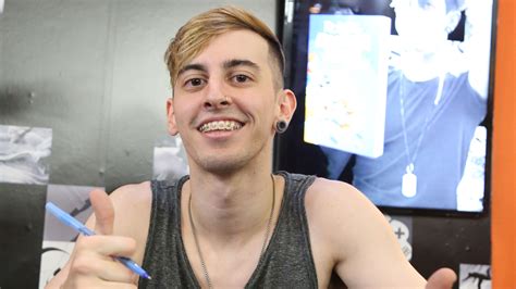 Robleis El Youtuber De 20 Años Con Millones De Seguidores Que