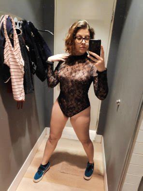 F Changing Room Pic Porn Pic