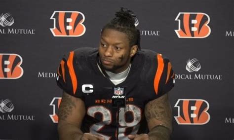 Joe Mixon Alleged Victim Says Nfl Star Threatened To Shoot Her In Road