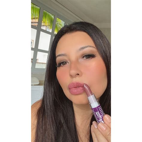 Batom Bastão Bala Max Love Tons Nudes Vermelho Vinho Rosa Cores Lindas Uso Dia a Dia Linha Nude