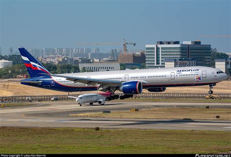 Ra Aeroflot Russian Airlines Boeing Er Photo By Lukas