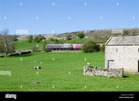 Wensleydale Railway Hi Res Stock Photography And Images Alamy