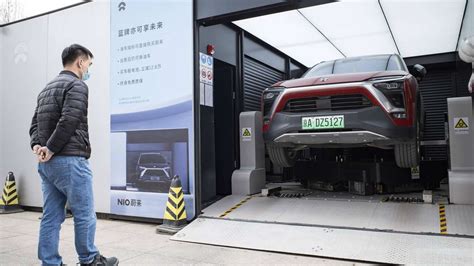 Chinesischer E Autobauer Nio startet in Europa und hat Überraschung dabei