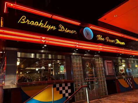 Brooklyn Diner 659 Photos And 915 Reviews Diners 212 W 57th St New