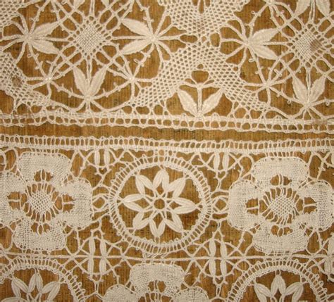 19th Century Le Puy Bobbin Lace Sample Bobbin Lace Battenberg Lace