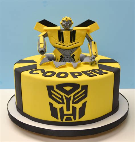 Transformers Cake Bumblebee