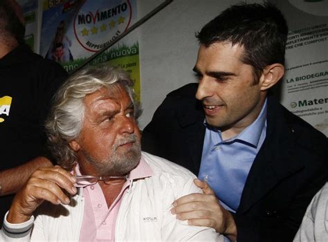 Federico Pizzarotti Cosa c è dietro la scomunica di Beppe Grillo