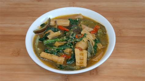 Rawtuai Bawkbawn Baipawlh Bamboo Shoot Eggplant Bai Recipe Mizo Dish