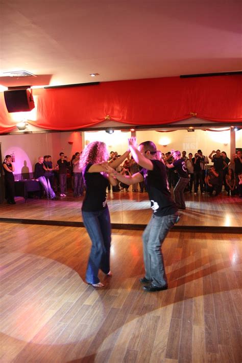 Workshops Shows Ataca Et La Alemana Asis Et Sev Au B Floor Cours De