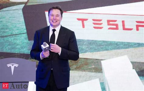 Musk Predicts Tesla Self Driving Cars Later This Year Auto News Et Auto