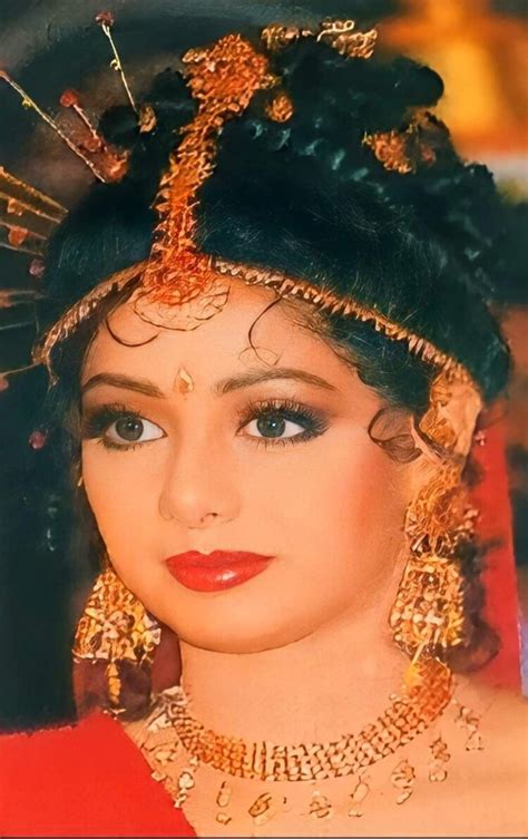 Hot Sexy Reshma Yunus Badi Bikini Pics