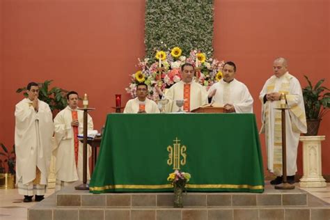 Nicaraguan Priests Expelled By Ortega Regime Celebrate Mass For First