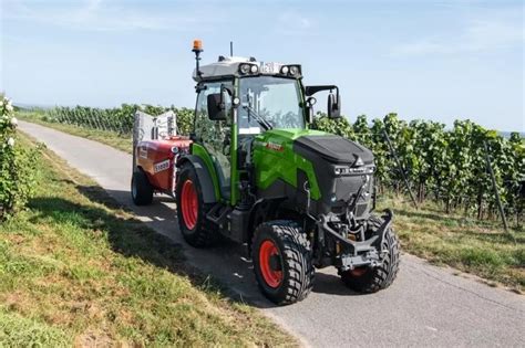 Elektryczny Ci Gnik Fendt E V Vario Doceniony W Konkursie Tractor Of