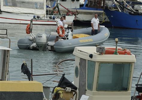 Porto San Giorgio Trovato In Mare Il Corpo Senza Vita Di Bruno Boccolini