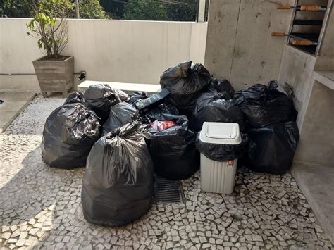 Proprietária denuncia jogadores por destruição de casa alugada no