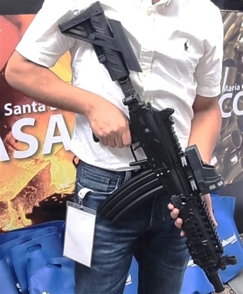 La Colombiana Indumil Promociona Su L Nea De Fusiles Galil C Rdova En