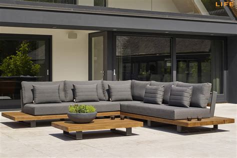 Life Teakholz Lounge Fitz Roy 5 Personen Aluminium Lava TOO Design