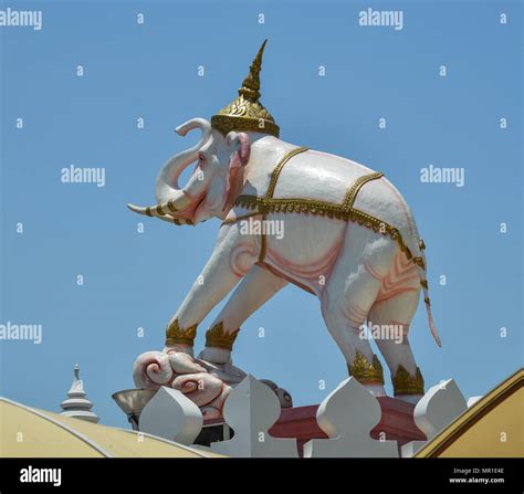 Elephant God statue at Hindu temple in Bangkok, Thailand Stock Photo - Alamy