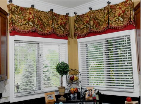 Beautiful Floral Dining Valances | Maple Grove Designs