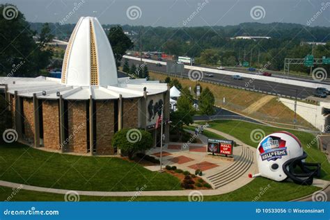 NFL Football Hall of Fame in Canton, Ohio Editorial Photo - Image of ...