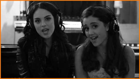 Image Ariana Grande Liz Gillies Chestnuts1 Elizabeth Gillies Wiki