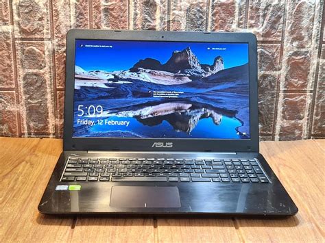 Asus Sonicmaster X556urk I7 7th Gen Kabylake 12gb Ram 128gb Ssd Nvidia Geforce 930mx 2gb Vram