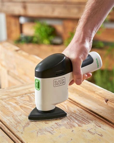 BLACK DECKER Reviva 12V Detail Sander Oxendales