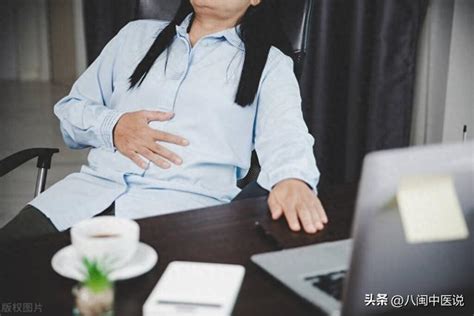 26歲女孩多次「肛裂」，或與4種習慣脫不了關係，值得注意 每日頭條