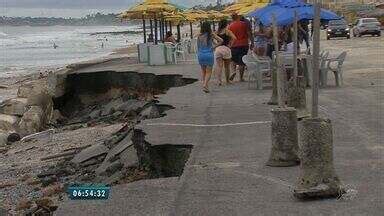 Bom Dia Cear Trecho Do Asfalto Na Avenida Litor Nea No Icara Cede